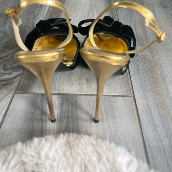 Bruno Frisoni Womens Black Velvet
Bow Slingback Sandals Size 39 Great condition - Picture 2 of 9